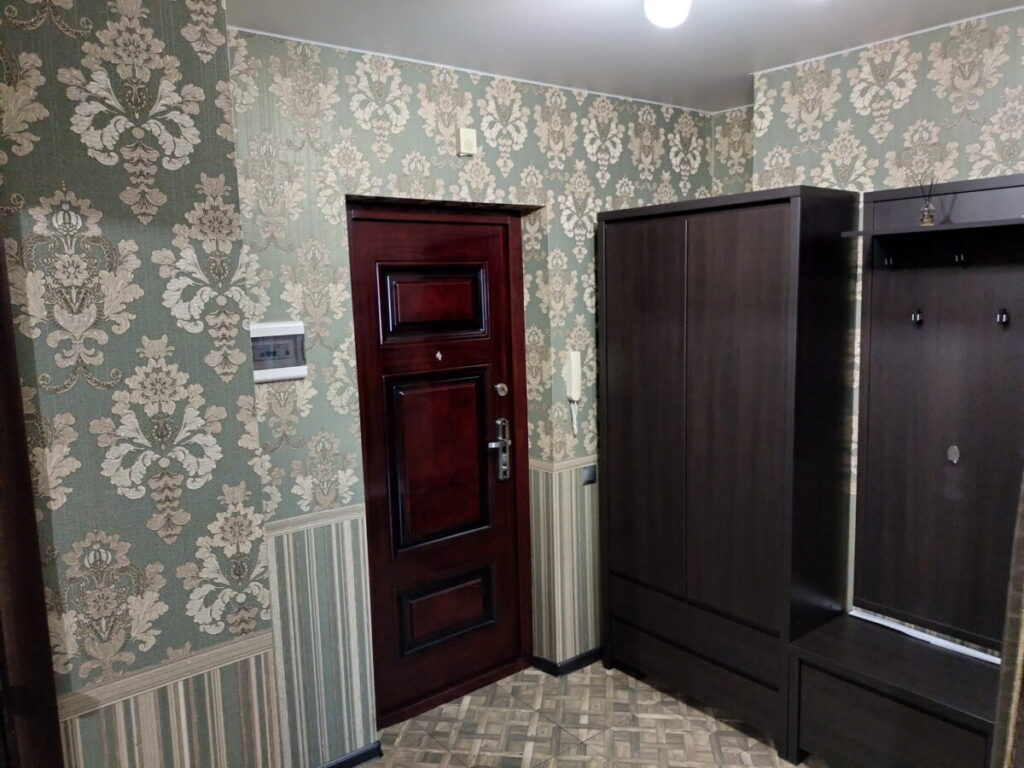 Прихожая 1