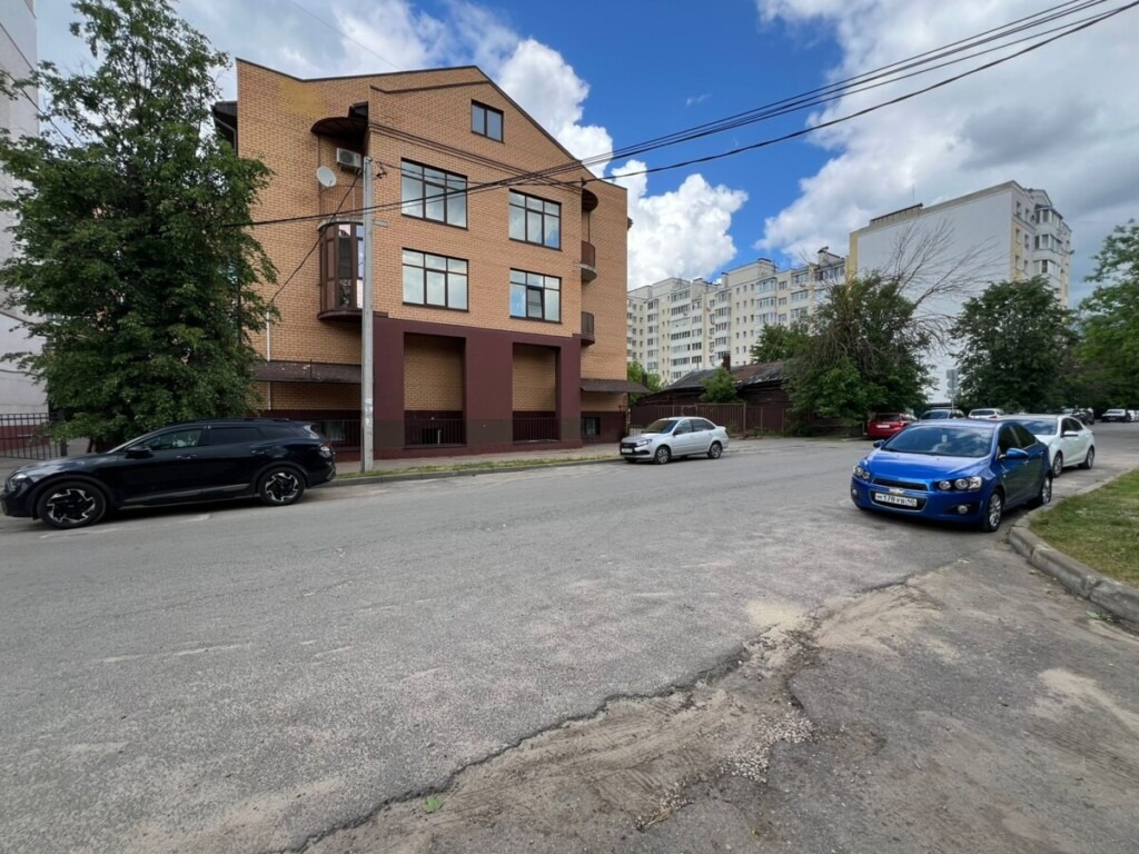 16 38